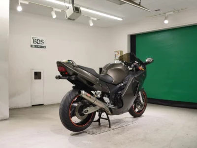 Honda CBR1100XX