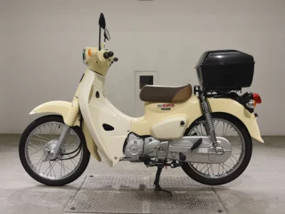 Honda C110-3