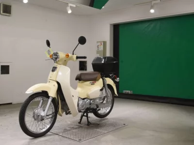Honda C110-3