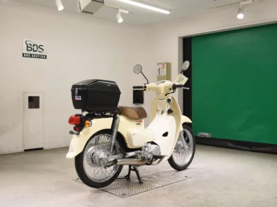 Honda C110-3
