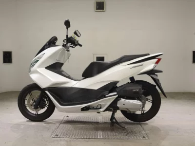 Honda PCX125-2