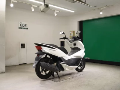 Honda PCX125-2