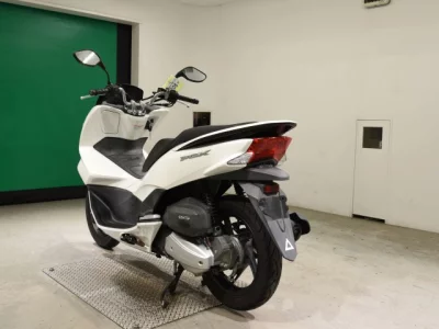 Honda PCX125-2