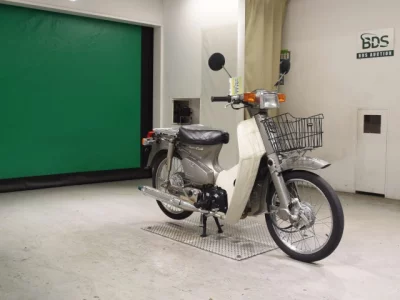 Honda C50-E