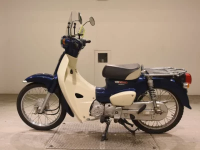 Honda C110-3