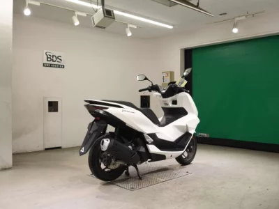 Honda PCX125-4