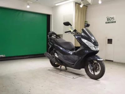 Honda PCX125-2