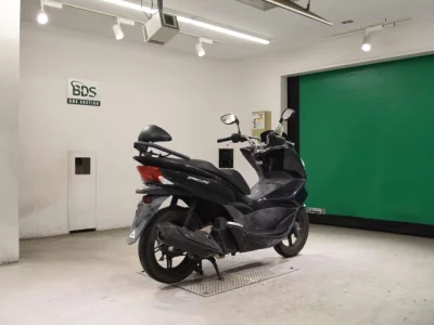 Honda PCX125-2