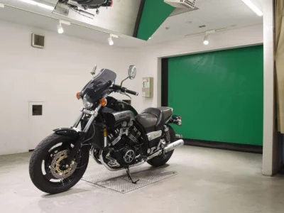 Yamaha V-MAX