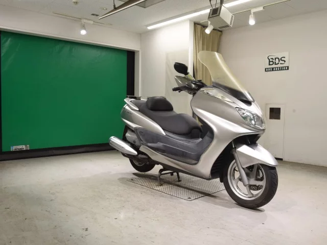 Yamaha MAJESTY 250  с аукциона в Японии