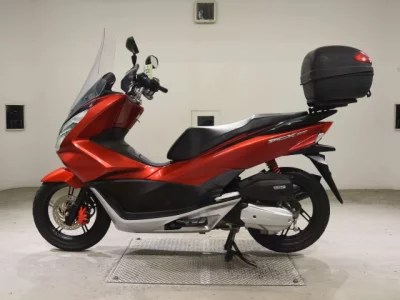 Honda PCX150-2