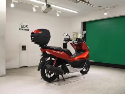 Honda PCX150-2