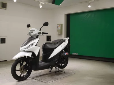 Suzuki ADDRESS110-2
