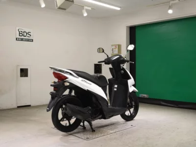 Suzuki ADDRESS110-2