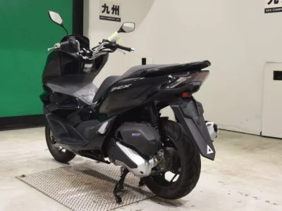 Honda PCX125-4