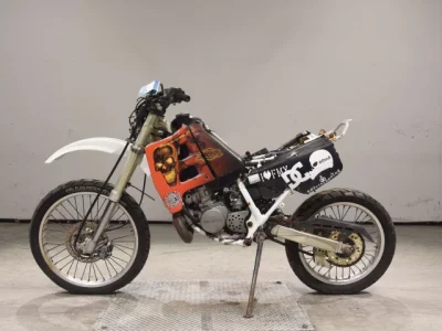 Suzuki TS200R(SHO LOUIS  NOT EQUIPPED )