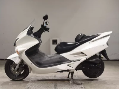 Мотоцикл из Японии Honda FORZA