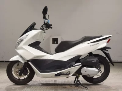 Honda PCX125-2