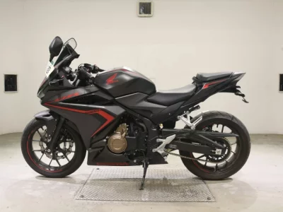 Honda CBR400R-2