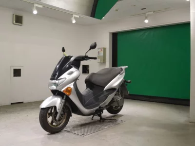 Suzuki ABENIS150