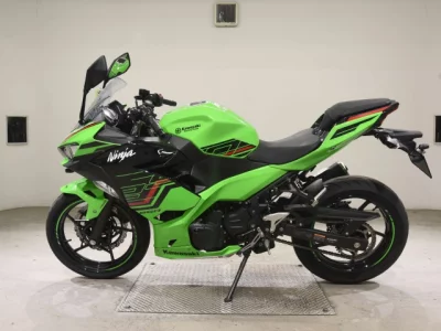 Kawasaki NINJA250-2
