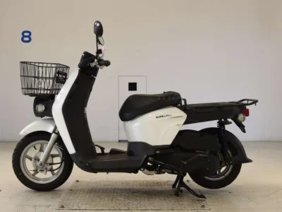 Мотоцикл из Японии Honda BENLY110