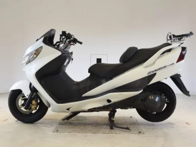 Suzuki SKYWAVE 250S-2