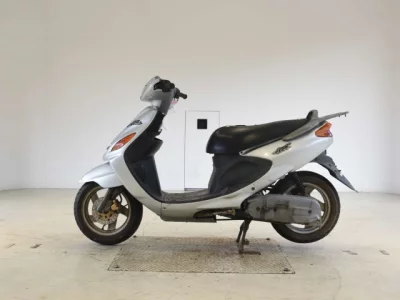 Yamaha AXIS100