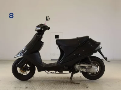 Suzuki ADDRESS V100