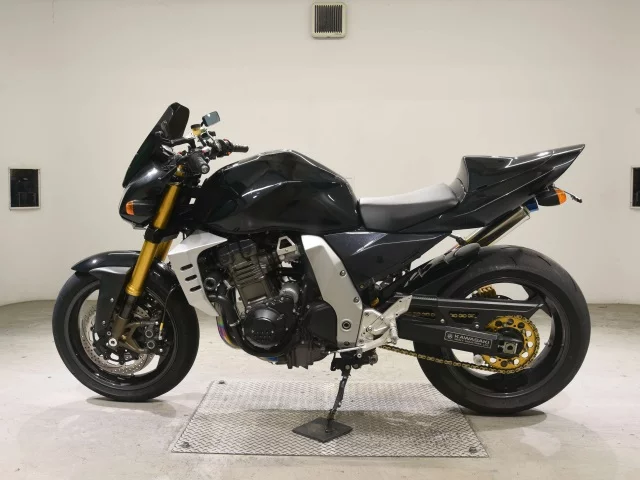 Kawasaki Z1000-2  с аукциона в Японии