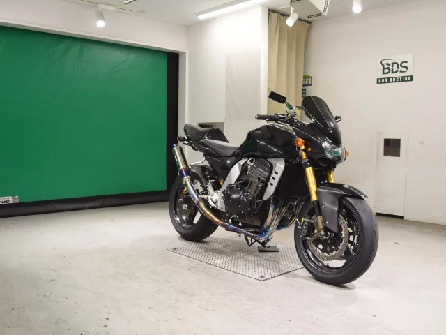 Kawasaki Z1000-2  с аукциона в Японии