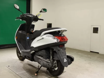 Yamaha AXIS125Z