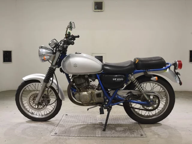 Suzuki ST250E  с аукциона в Японии