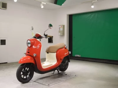 Yamaha VINO-4