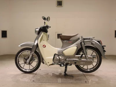 Мотоцикл из Японии Honda C125-2