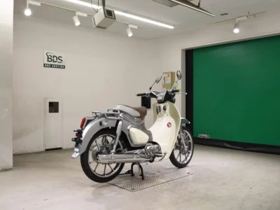 Honda C125-2