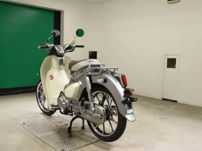 Honda C125-2