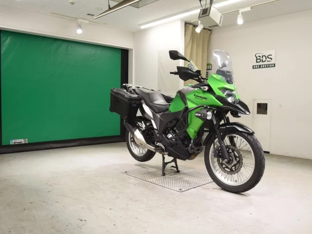 Kawasaki VERSYS X250A TOURER  с аукциона в Японии