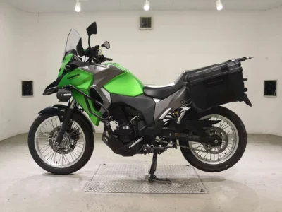 Мотоцикл из Японии Kawasaki VERSYS X250A TOURER