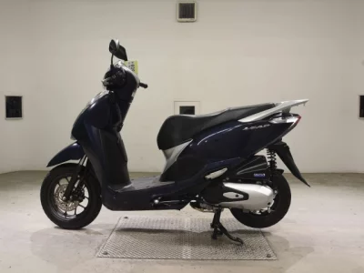 Мотоцикл из Японии Honda LEAD125-2