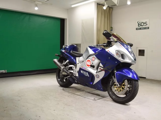 Suzuki GSX1300R HAYABUSA  с аукциона в Японии