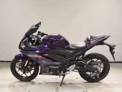 Мотоцикл из Японии Yamaha YZF-R25A