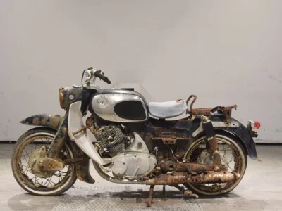 Honda C72(SHO LOUIS  NOT EQUIPPED )