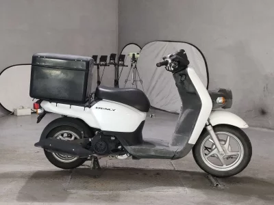 Мотоцикл из Японии Honda BENLY110