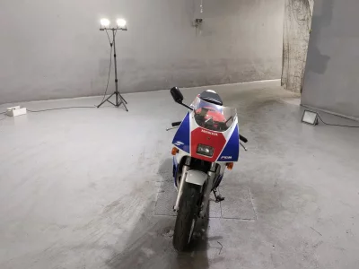 Honda NSR250R-1