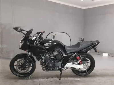 Honda CB400SFV-4 BOLDOR