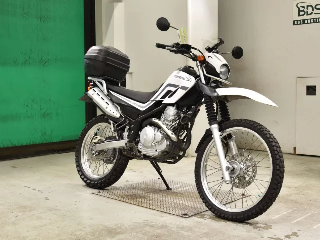 Yamaha SEROW 250  с аукциона в Японии