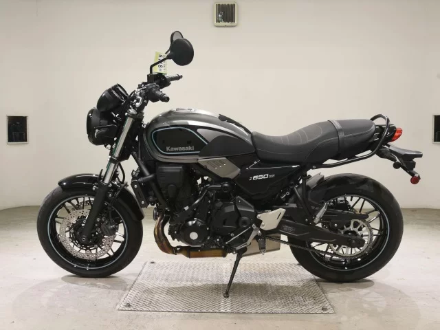 Kawasaki Z650RS  с аукциона в Японии