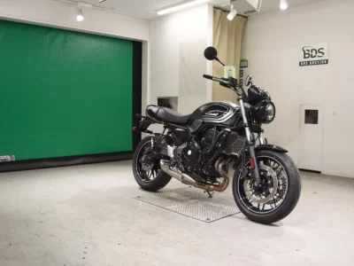 Kawasaki Z650RS