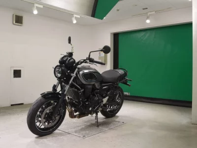 Kawasaki Z650RS